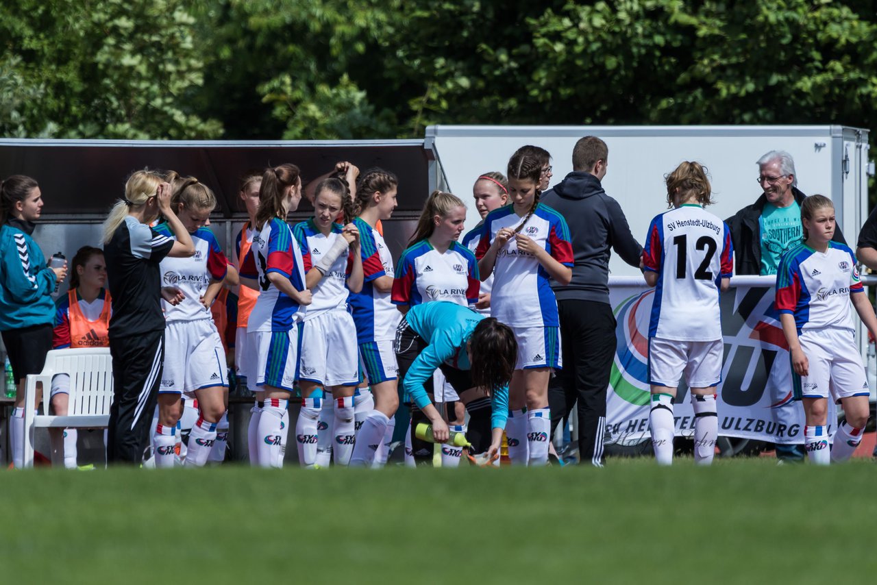 Bild 159 - wBJ SV Henstedt Ulzburg - Hamburger SV : Ergebnis: 0:2